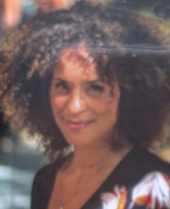 Karyn Parsons